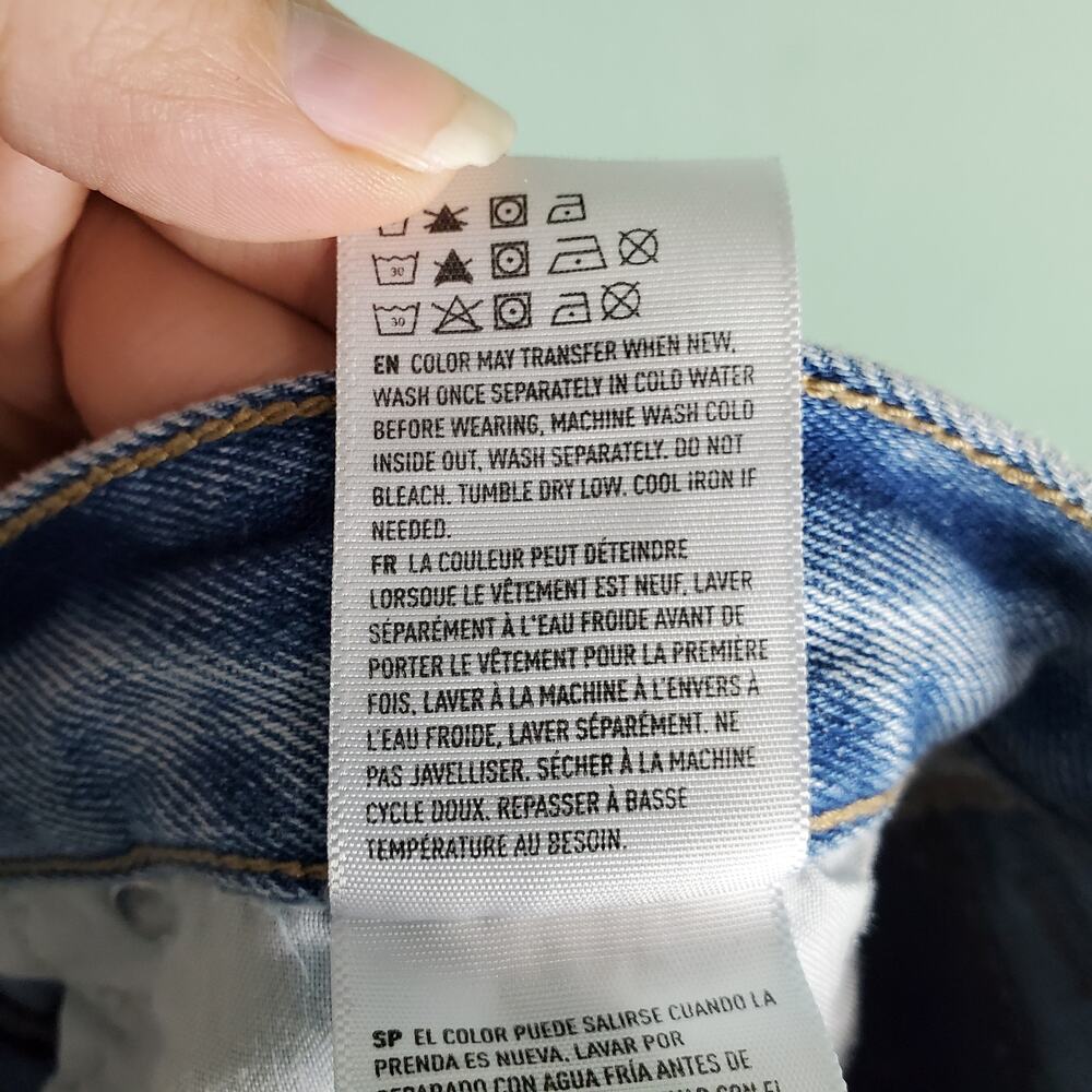 American Eagle Outfitters Light Wash Distressed Mom Jeans Size 12 - Picture 6 of 7